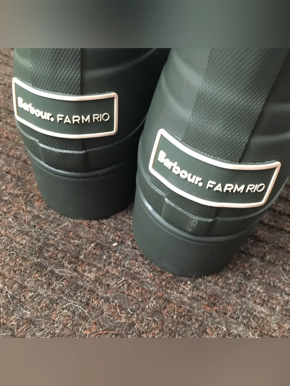 Barbour fusing signature